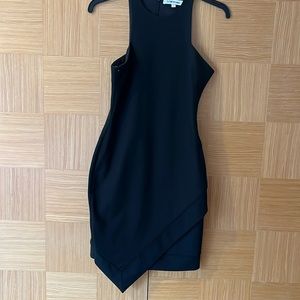 Elizabeth James black dress